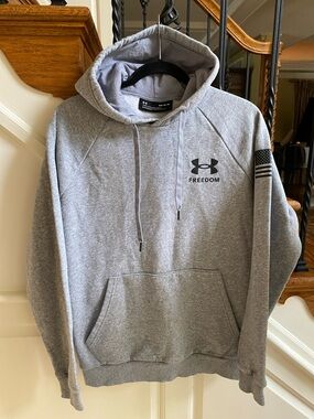 UNDER ARMOUR Freedom Sweatshirt Hoodie